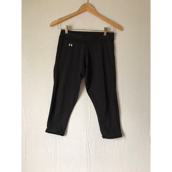 Under armor capris size medium - Picture 1 of 5